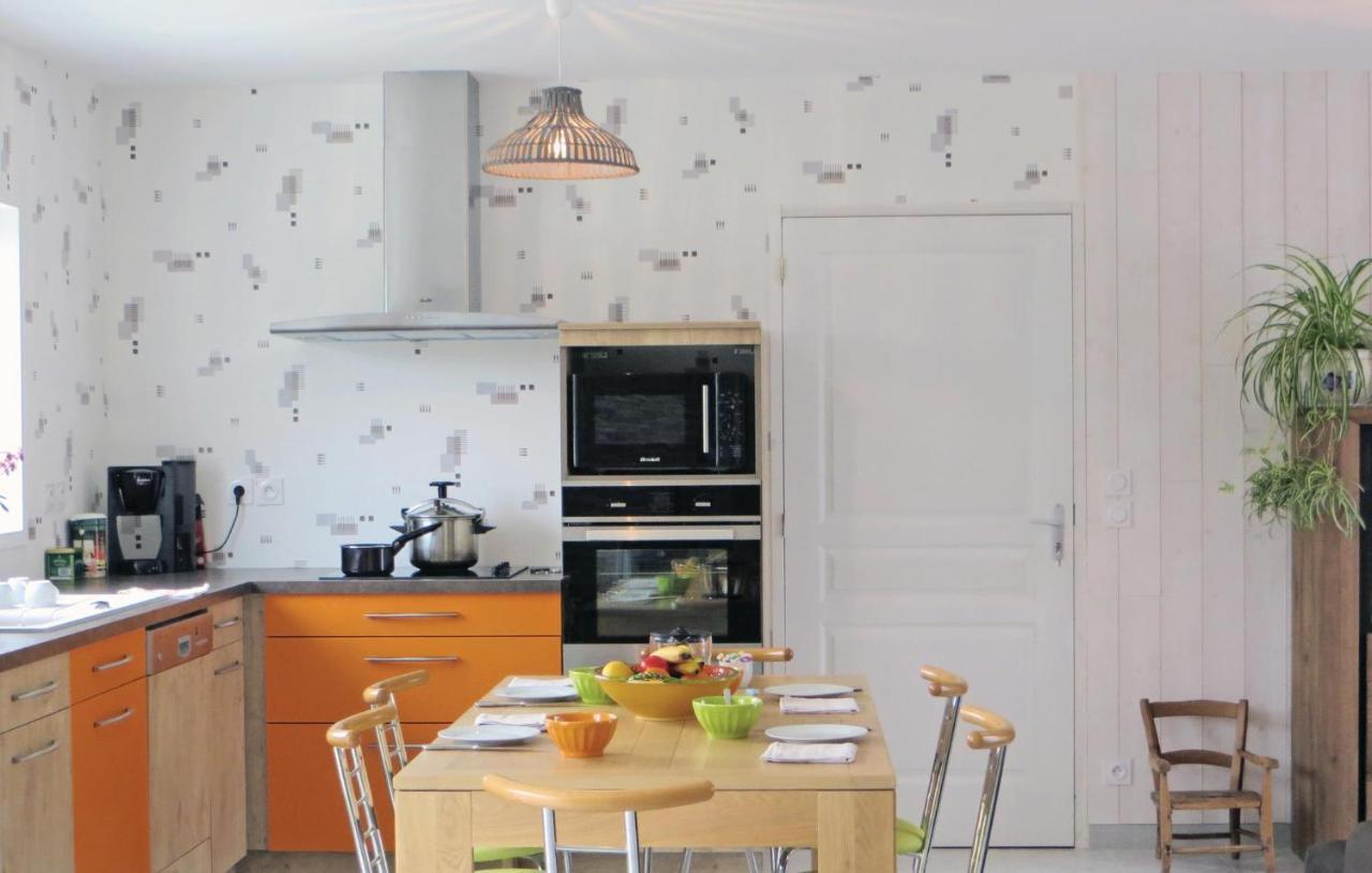 Lovely Home In Brain-Sur-Alonnes Экстерьер фото